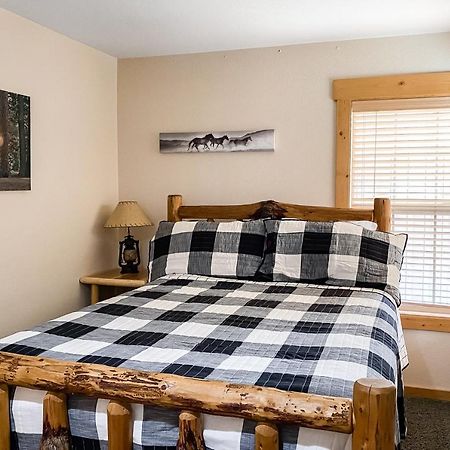 Cinnamon Teal Chalet Редмонд Екстер'єр фото
