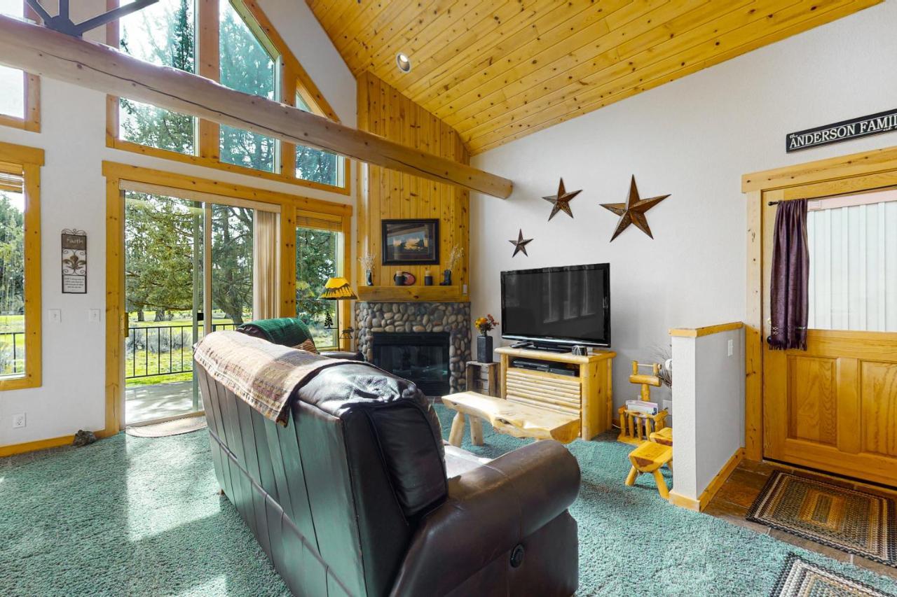Cinnamon Teal Chalet Редмонд Екстер'єр фото
