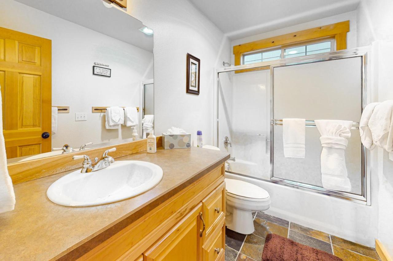 Cinnamon Teal Chalet Редмонд Екстер'єр фото